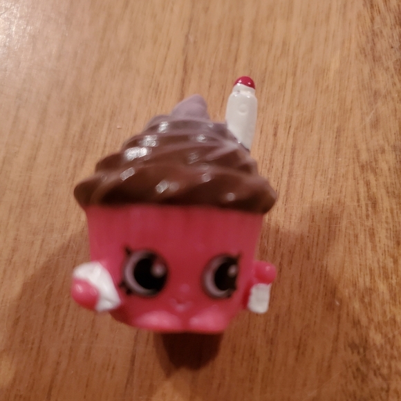 Shopkins Season 4 Lot Rares Ultra Rare Set Of 3 - Picture 8 of 8